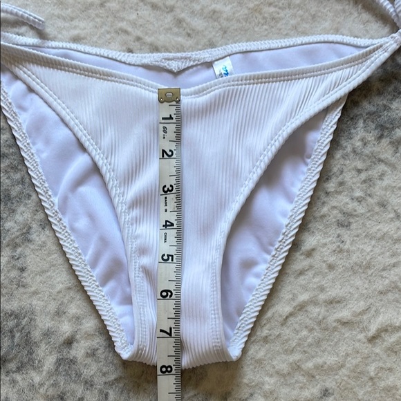 La Vie en Rose White Ribbed Bikini Set - Picture 7 of 16